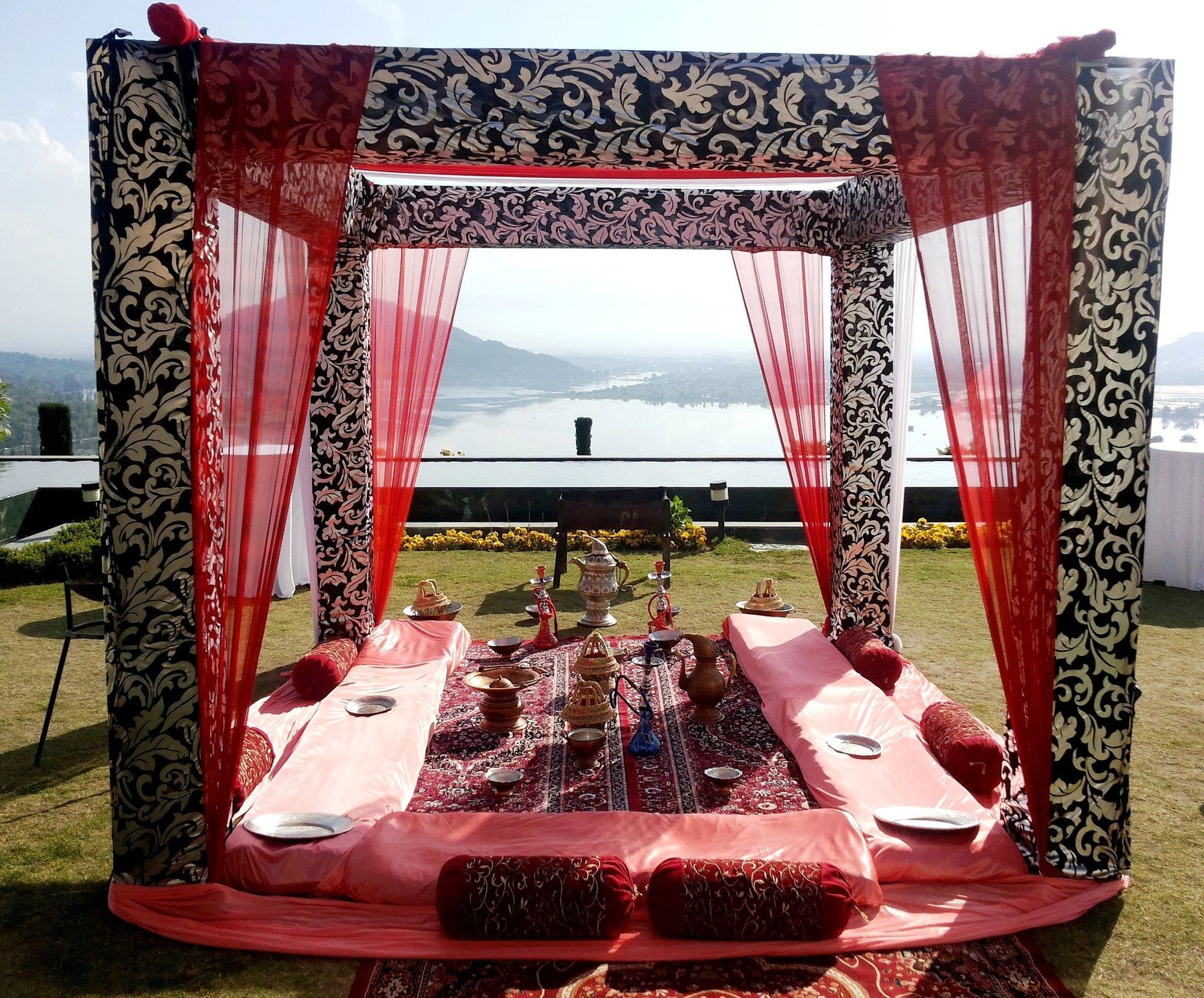 Taj Dal View Srinagar Hotel Amenities photo